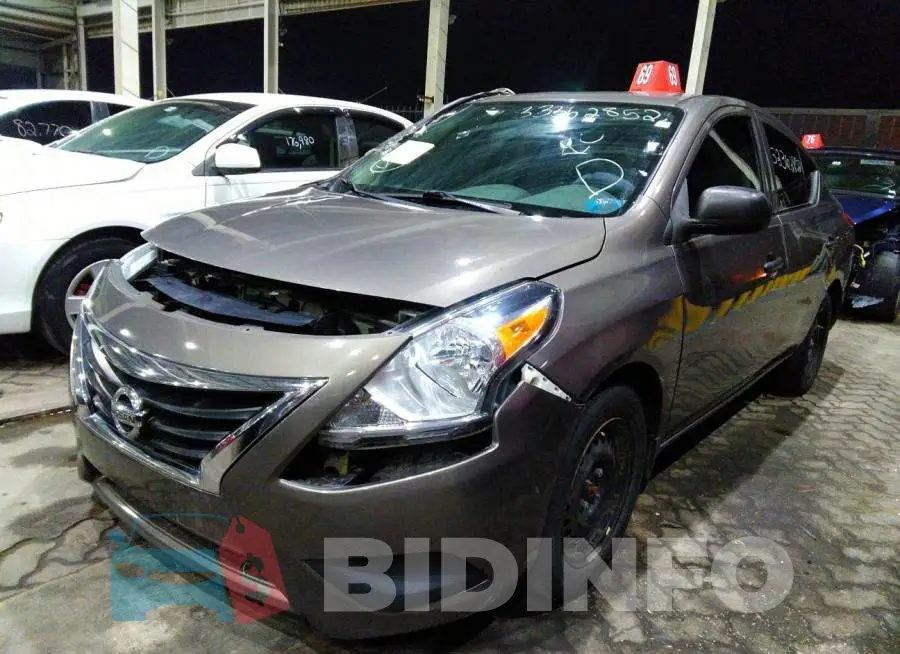 001CN7AP2FL814796 Photo# 2