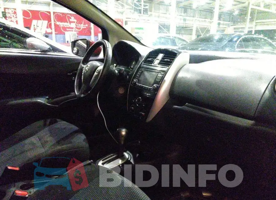 001CE2CP8GL352648 Photo# 5