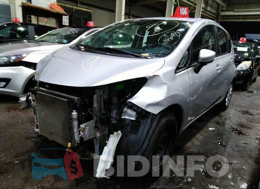 001CE2CP6GL407274 Photo# 2