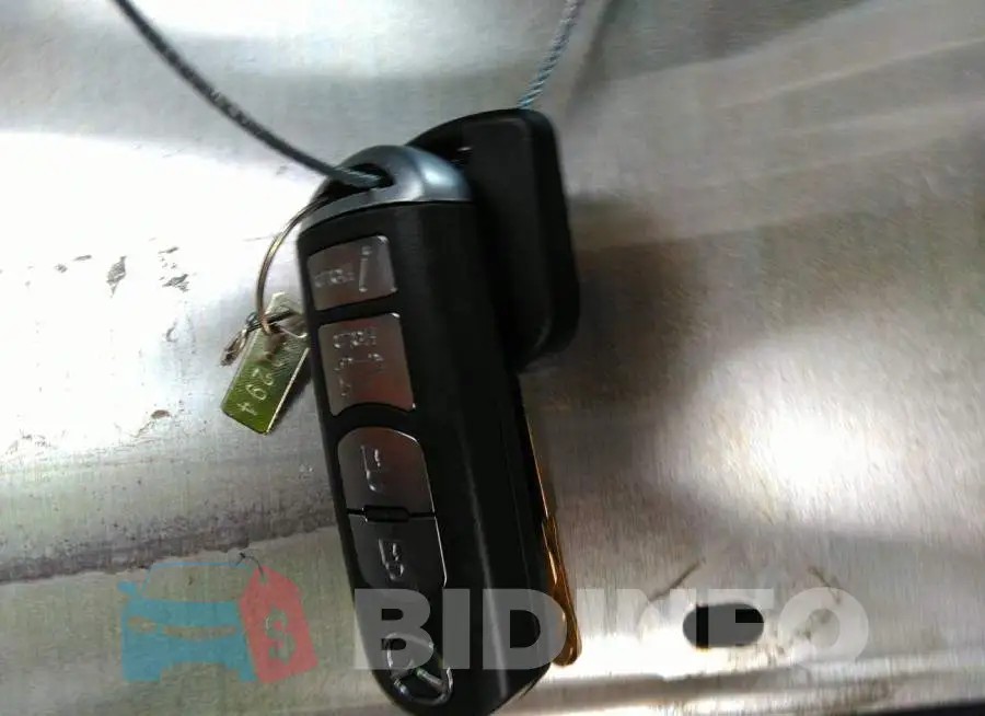 JM3KFADM7J0420194 Photo# 11