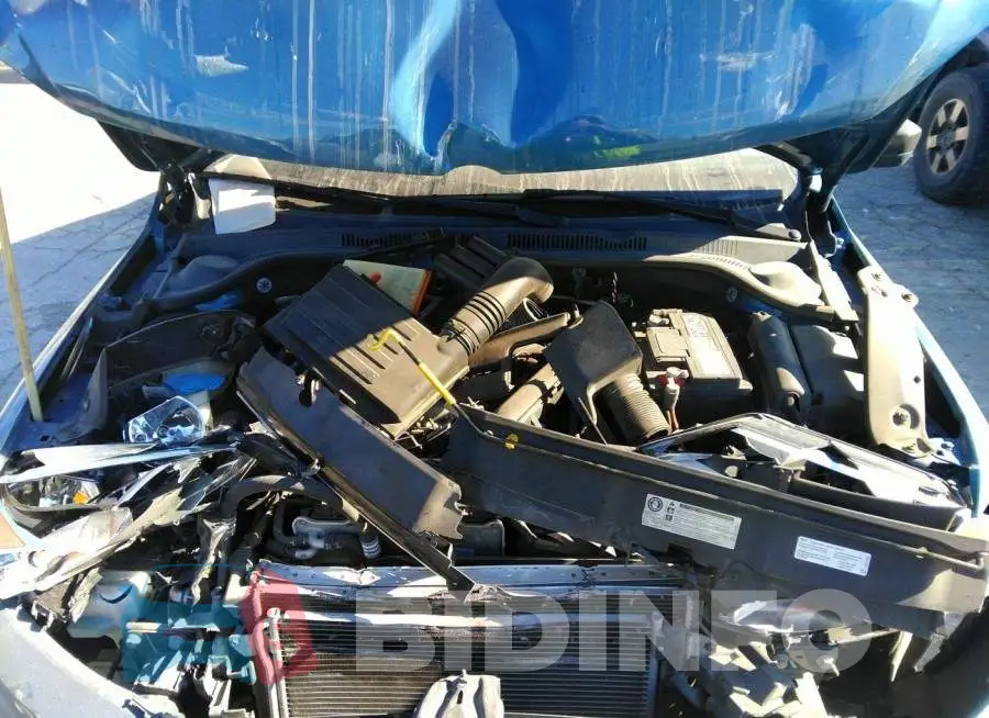 3VW267AJ5GM285015 Photo# 10