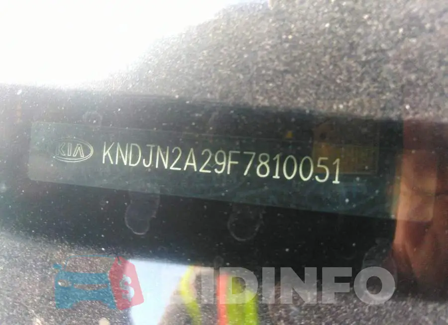 KNDJN2A29F7810051 Photo# 9