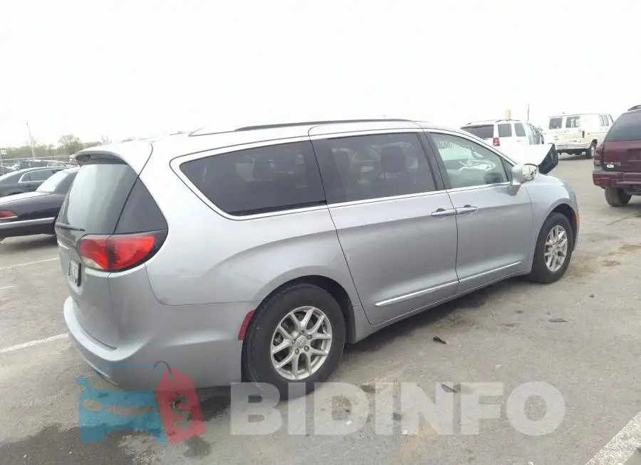 2C4RC1BG5LR107070 Photo# 4