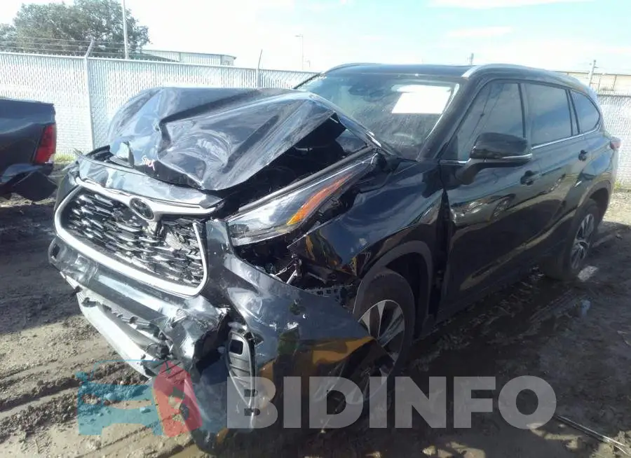 5TDGZRAH8NS121912 Photo# 2