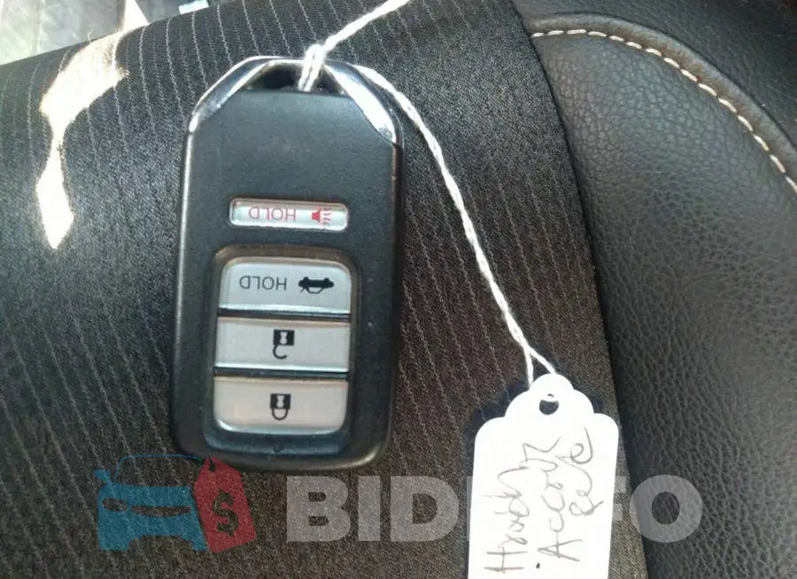 1HGCV1F37JA205849 Photo# 11