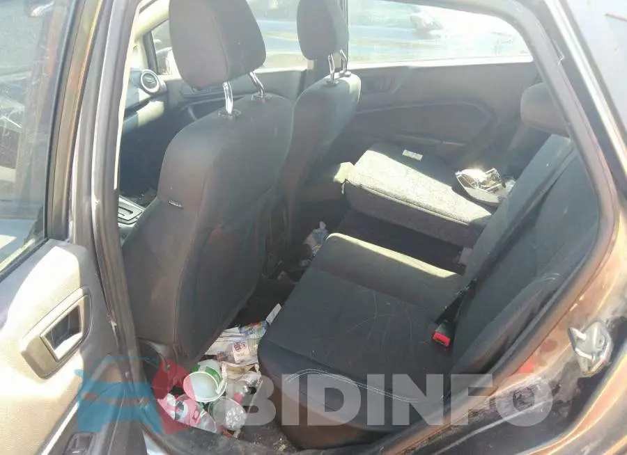 3FADP4BJXKM104771 Photo# 8