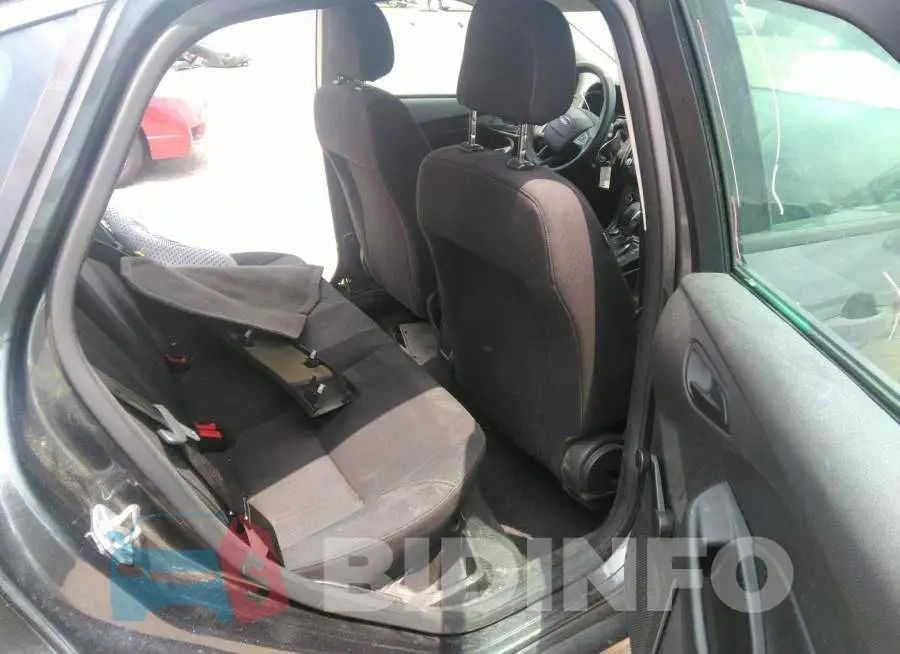 1FADP3E26HL210417 Photo# 8