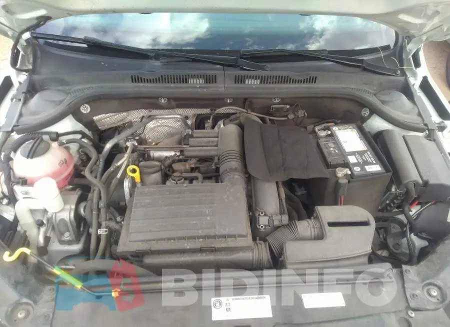 3VWDB7AJ5HM202835 Photo# 10