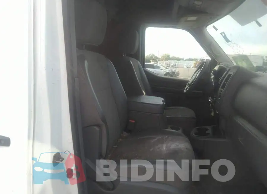1N6BF0LY6JN808363 Photo# 8