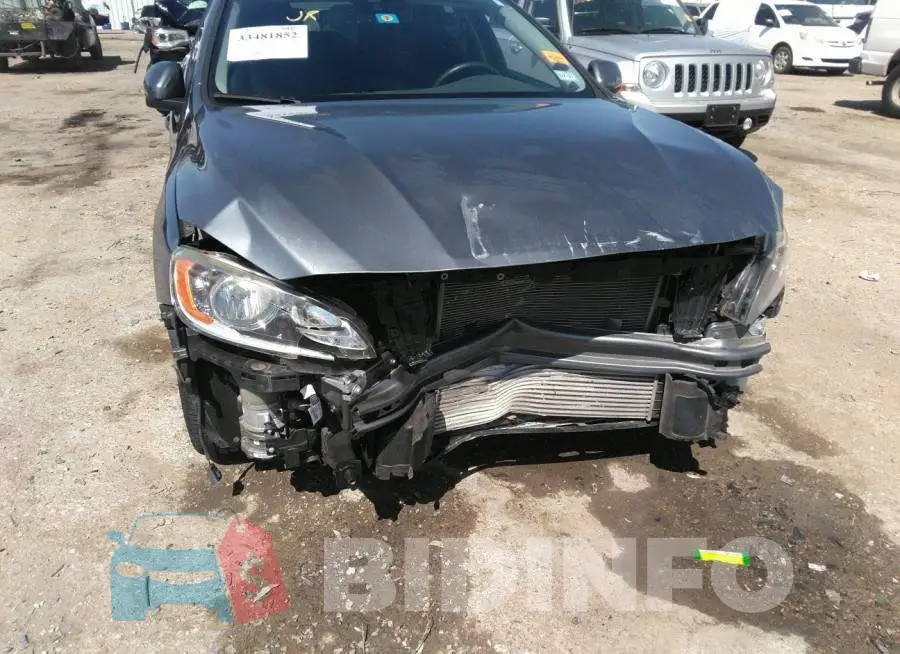 LYV612TK7GB113179 Photo# 6