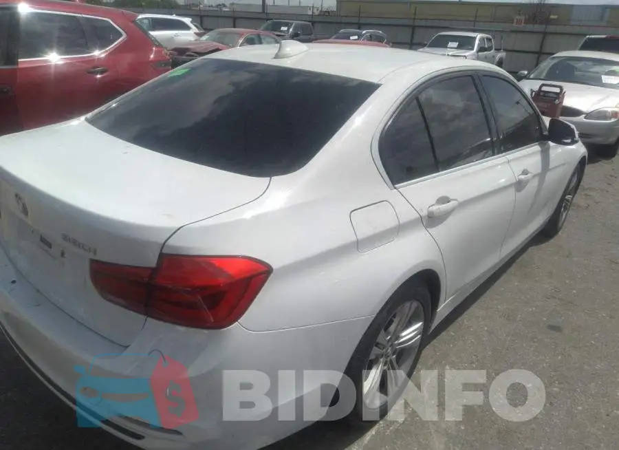 WBA8B9C54HK884823 Photo# 4
