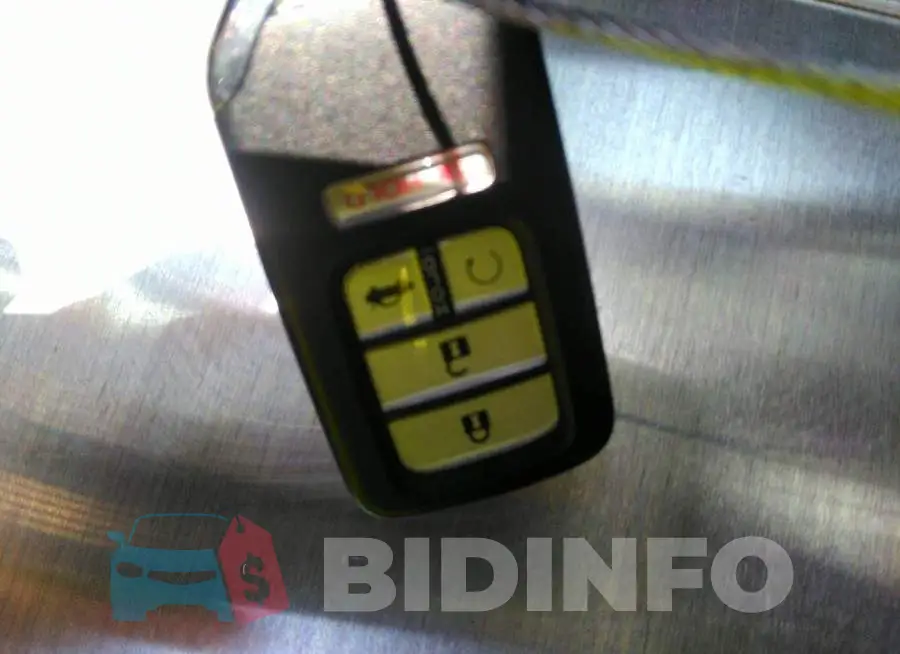 2HGFC1F35MH706389 Photo# 11