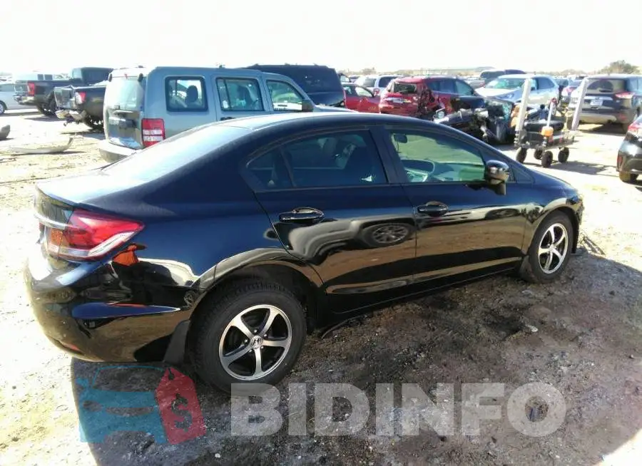 19XFB2F77FE067957 Photo# 4
