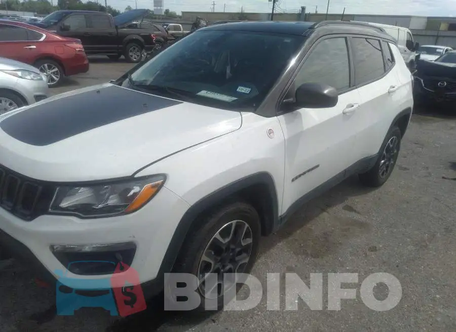 3C4NJDDB5LT220957 Photo# 2