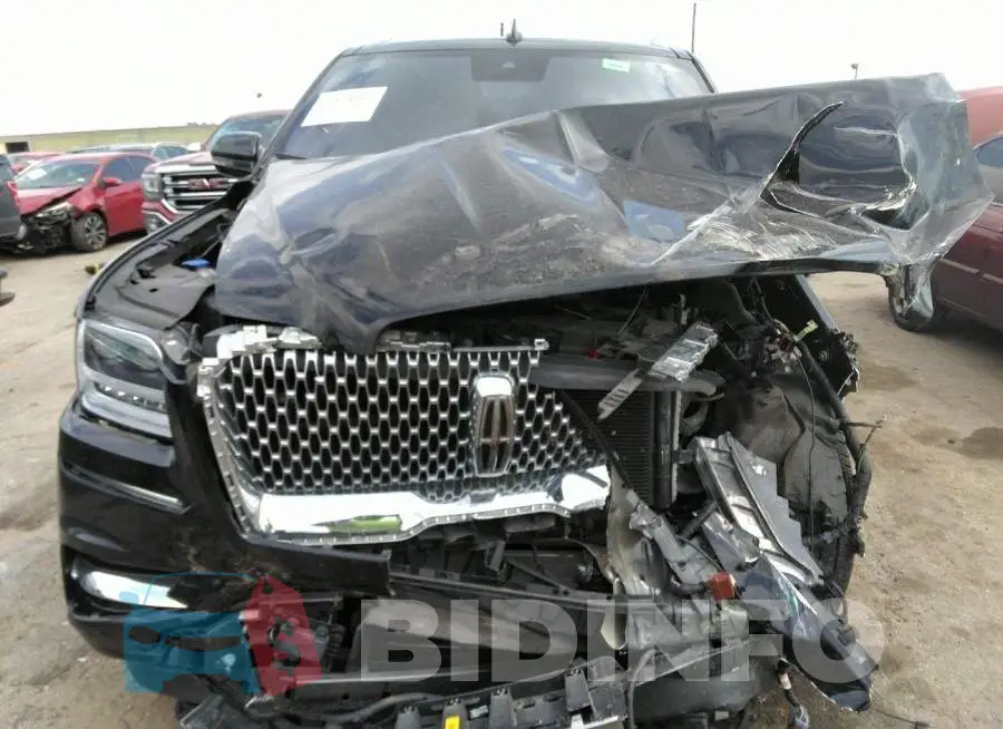 5LMJJ2LT1KEL01328 Photo# 6