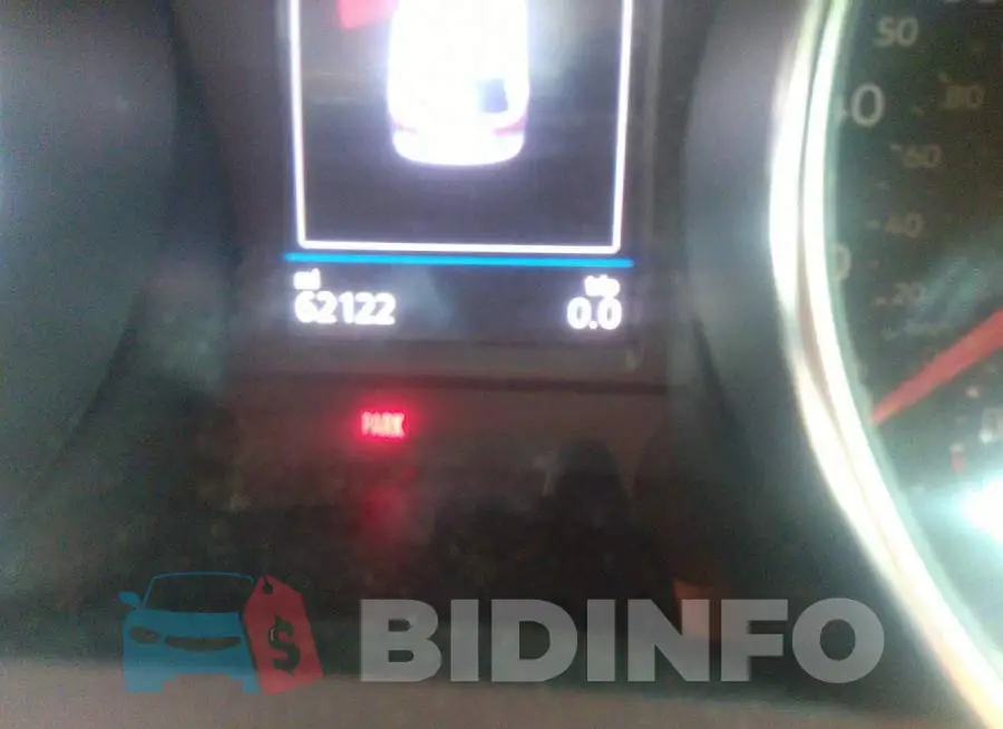 3VV1B7AX3JM096080 Photo# 7