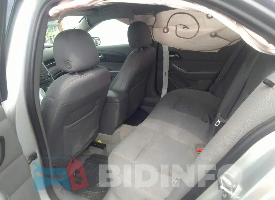 1G11B5SL0FF227822 Photo# 8