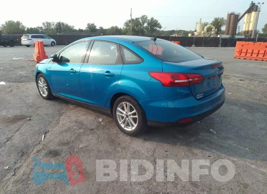 1FADP3F25GL405986 Photo# 3