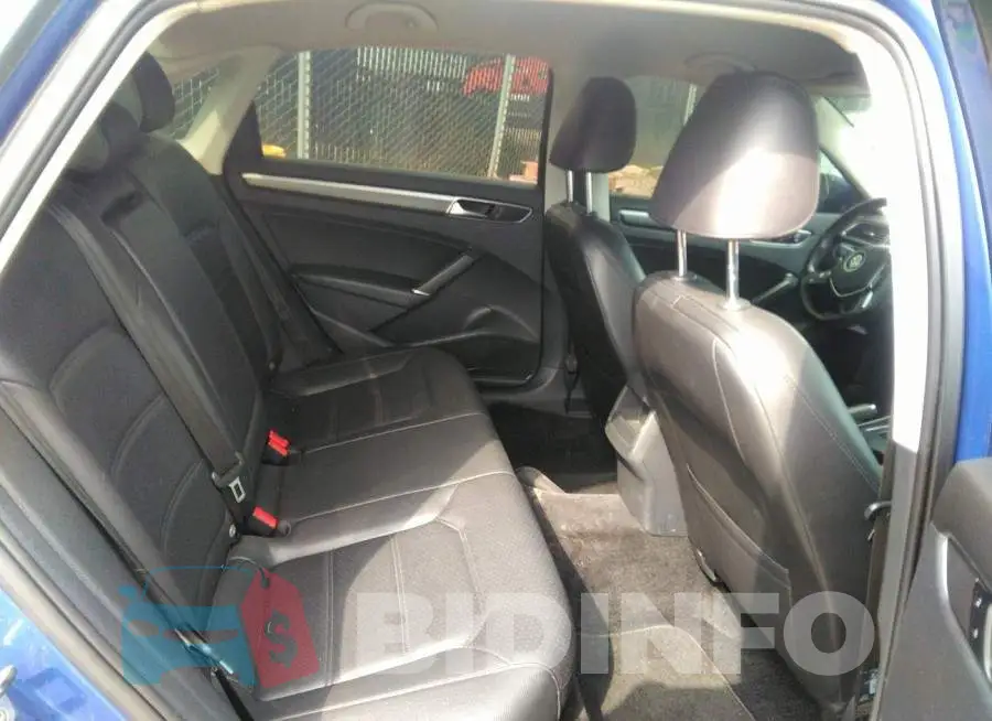 1VWDT7A37HC041968 Photo# 8