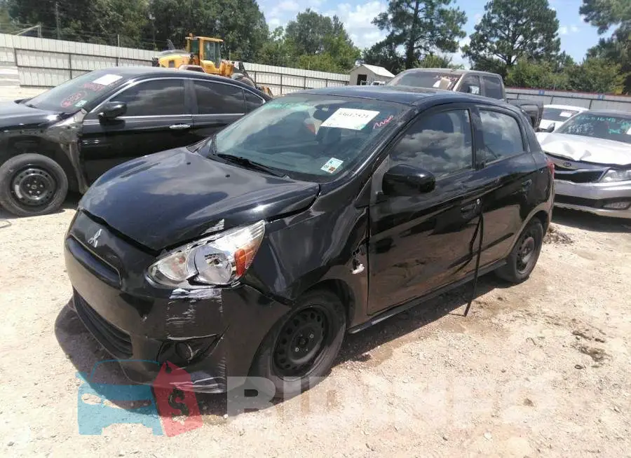 ML32A3HJ2FH052831 Photo# 2