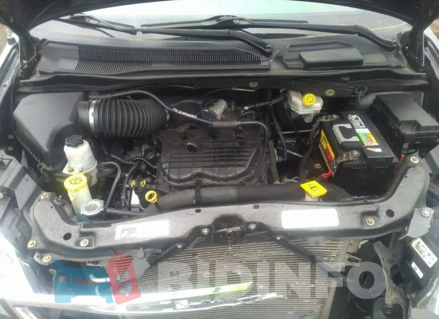 2C4RC1BG1GR228541 Photo# 10