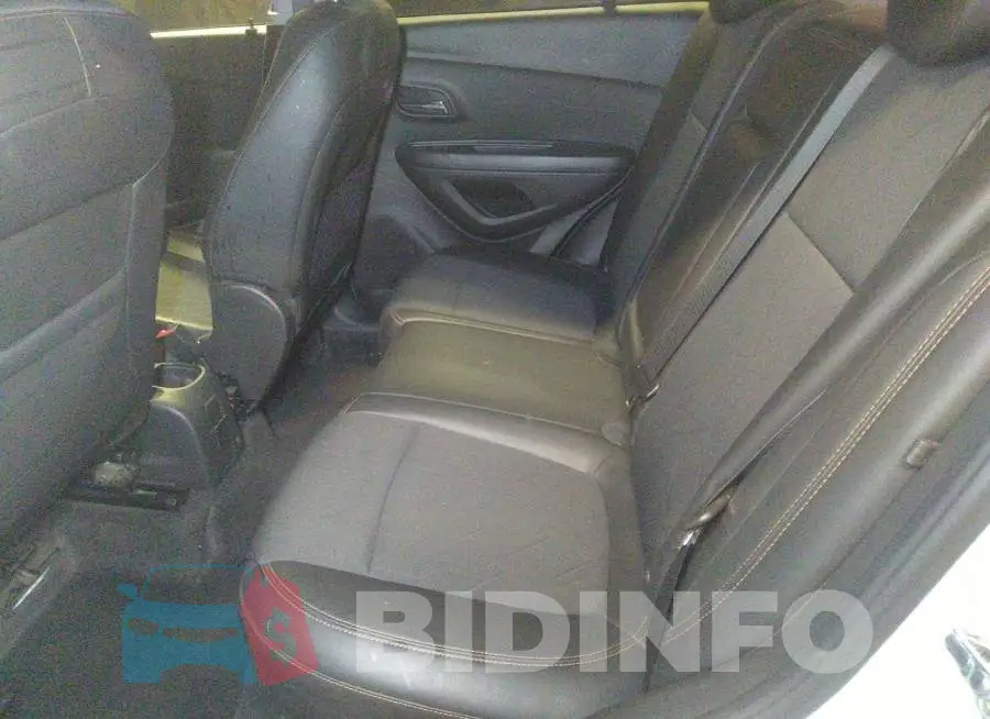 KL7CJPSBXLB042277 Photo# 8