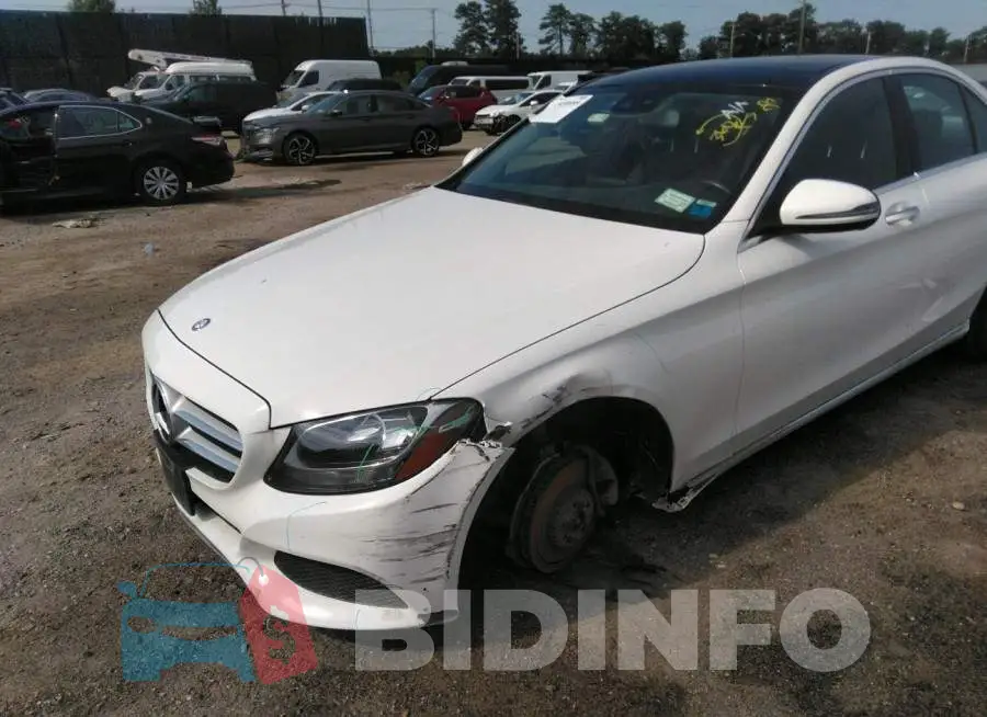55SWF4KB5HU210247 Photo# 6