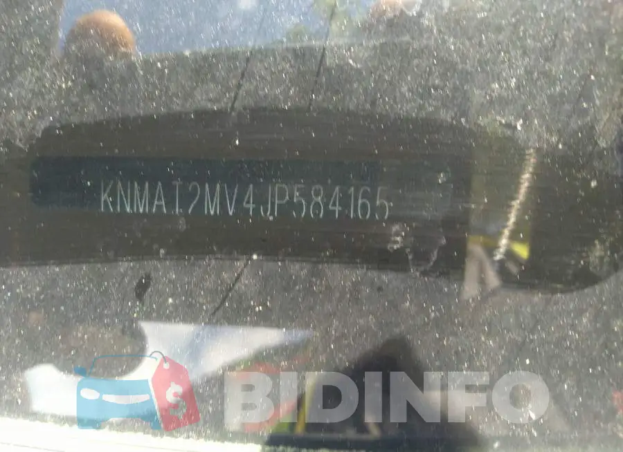 KNMAT2MV4JP584165 Photo# 9