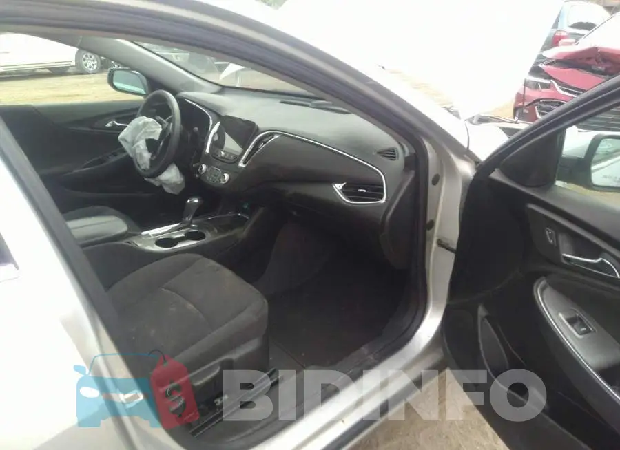1G1ZD5ST7LF005237 Photo# 5