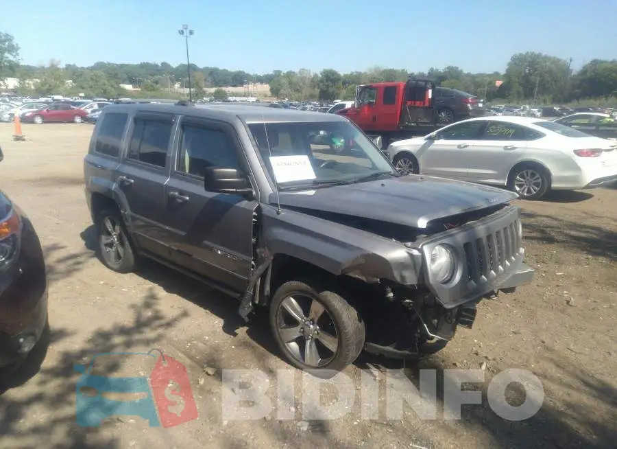 1C4NJRFB5GD535179 Photo# 1