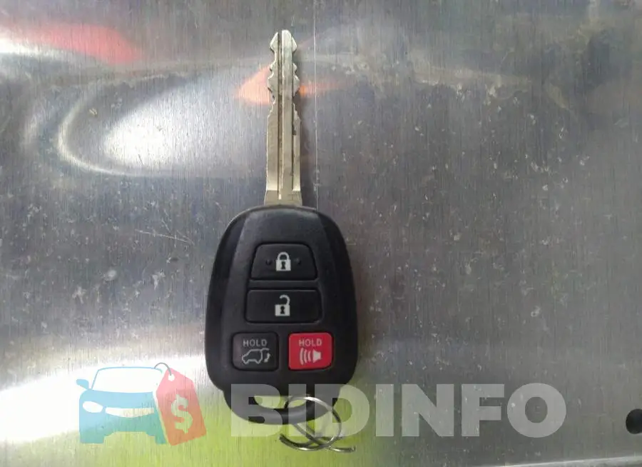 2T3RFREV8GW500864 Photo# 11