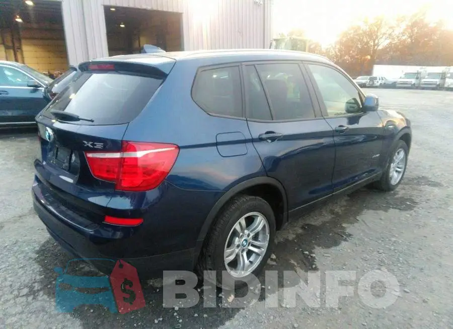 5UXWX9C59H0T12068 Photo# 4