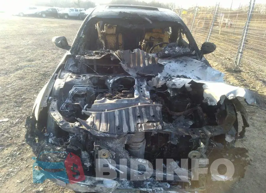 1HGCV2F39JA012186 Photo# 6