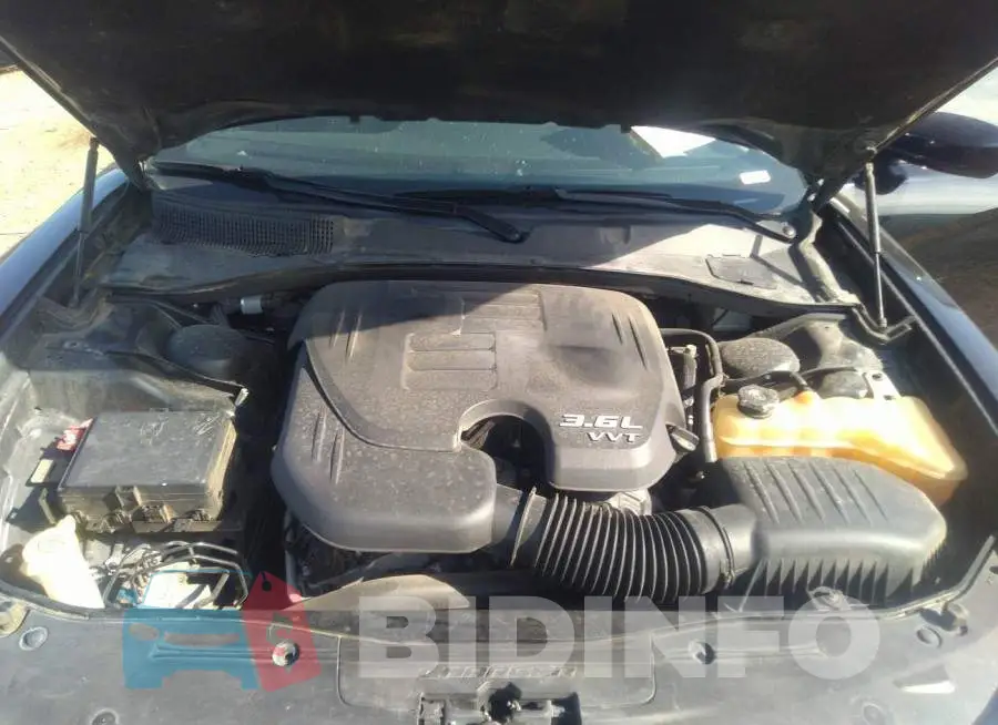 2C3CDXBG7GH186246 Photo# 10