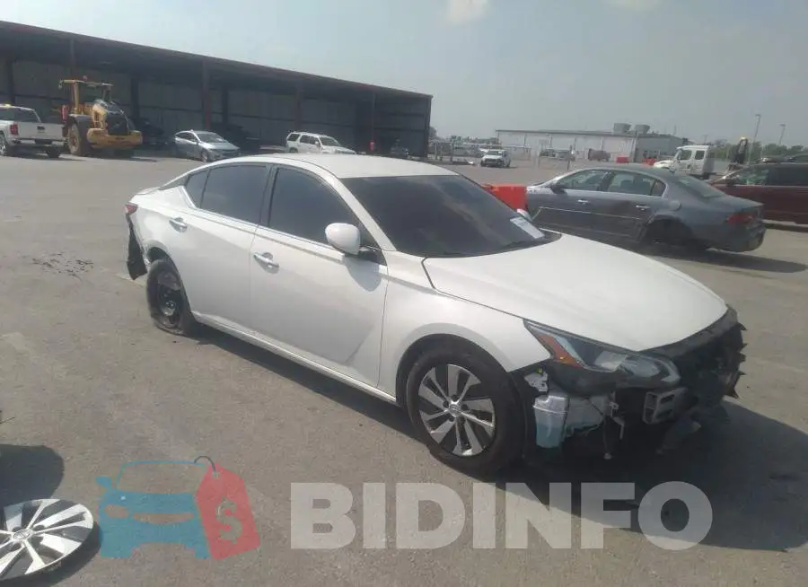 1N4BL4BV5KC152847 Photo# 1