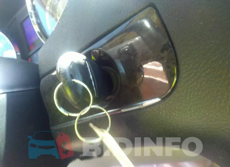 2C4RC1BG3GR173638 Photo# 11