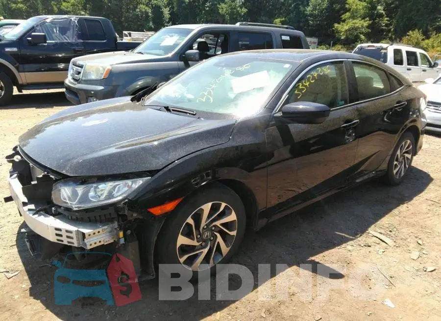 19XFC2F8XJE201584 Photo# 2