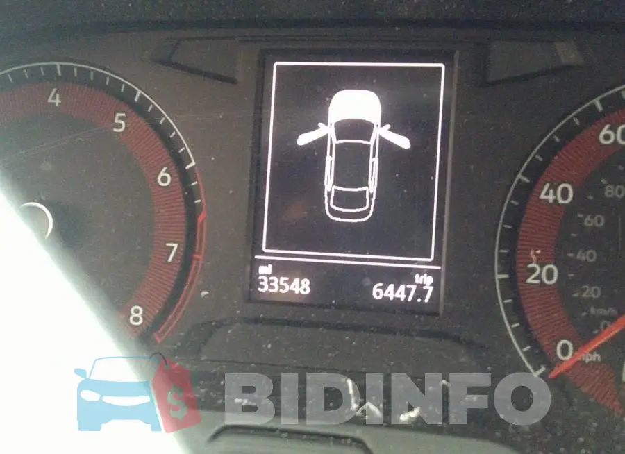 3VWC57BU3KM050847 Photo# 7