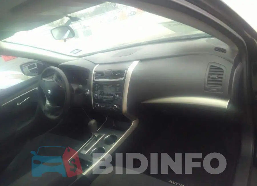 1N4AL3AP3FN327342 Photo# 5