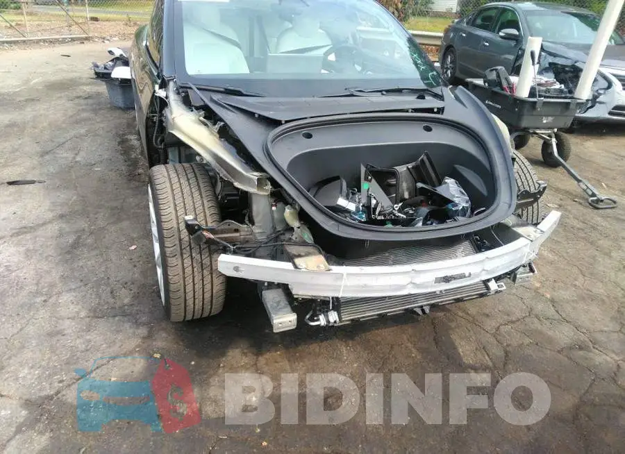 5YJ3E1EB2LF668581 Photo# 6