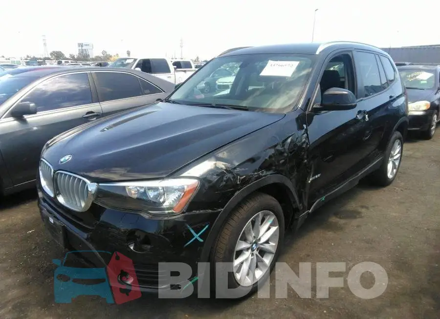 5UXWX9C3XH0W69158 Photo# 2
