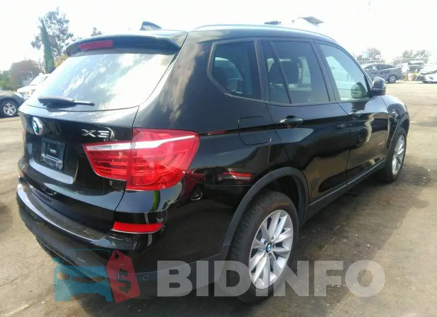 5UXWX9C3XH0W69158 Photo# 4
