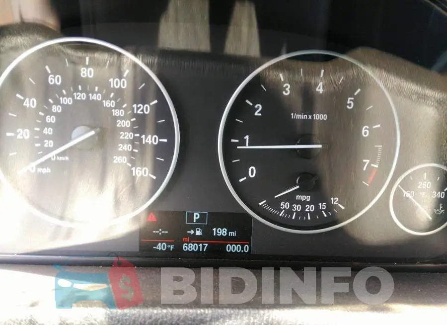 5UXWX9C3XH0W69158 Photo# 7