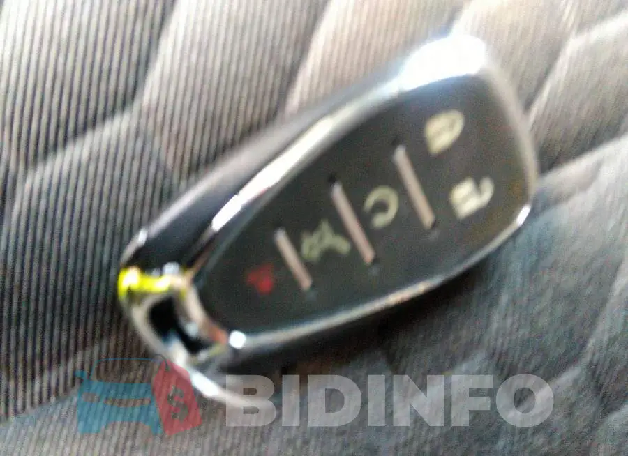2GNAXUEV2L6215717 Photo# 11