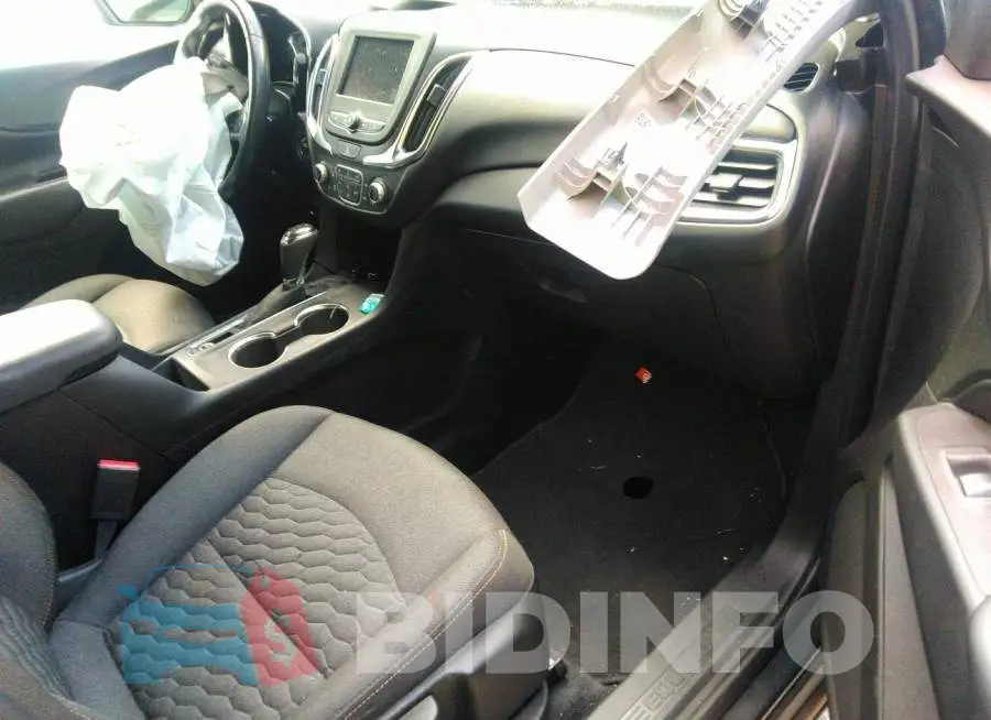 2GNAXUEV2L6215717 Photo# 5