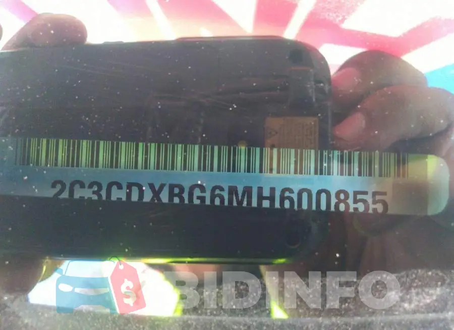 2C3CDXBG6MH600855 Photo# 9