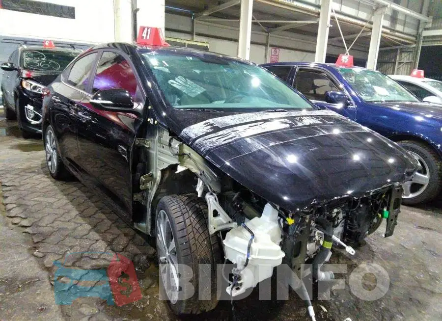 00PC34A37KE052563 Photo# 1