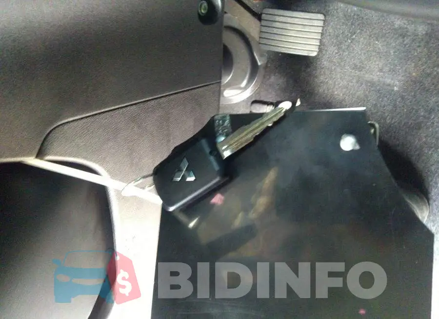 ML32F3FJ3LHF12162 Photo# 11