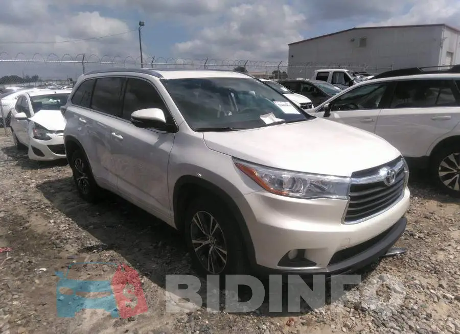 5TDKKRFH2GS135945 Photo# 1