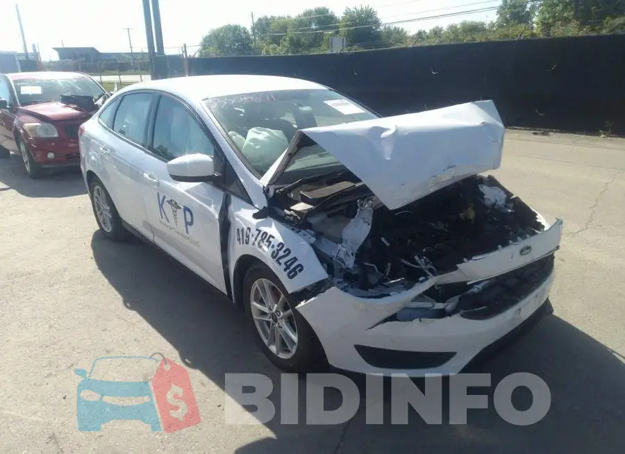 1FADP3F2XJL228861 Photo# 1